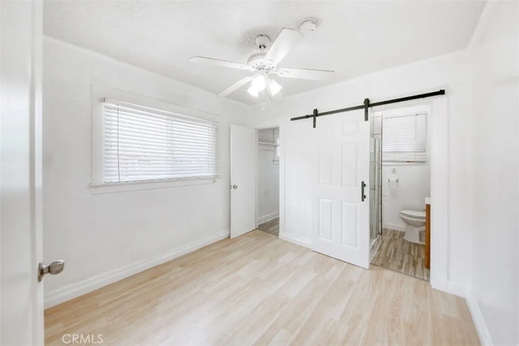 1159 W 54th Street, Los Angeles, California 90037 home-pic-11